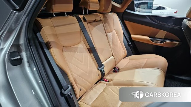 Lexus NX350h Second generation 2025 Серый из Кореи, фото 2