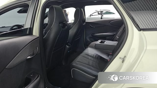 BYD Dolphin 2026 Жемчужный цвет из Кореи, фото 2