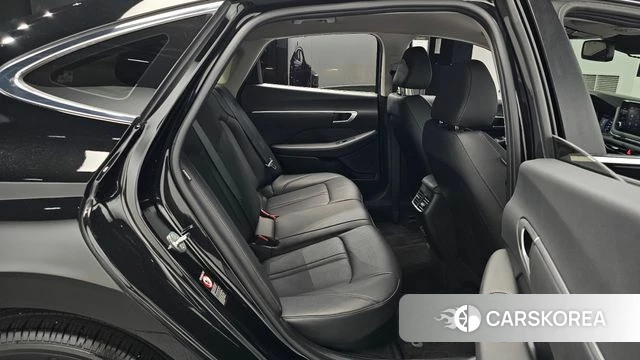 Hyundai Sonata Hybrid (DN8) 2022 Черный из Кореи, фото 2