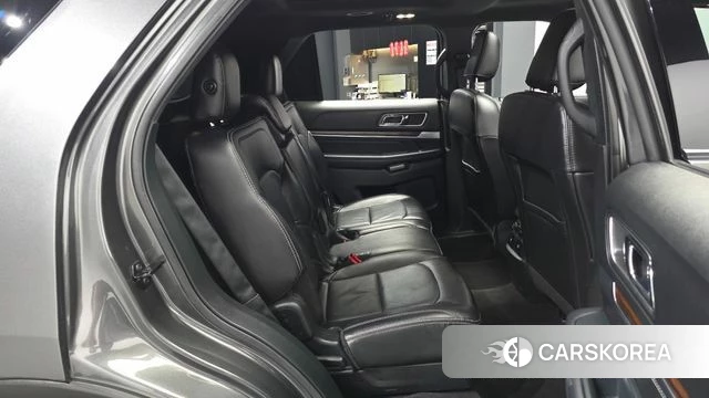 Ford Explorer 2019 Серый из Кореи, фото 2