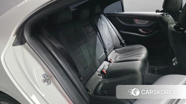 Mercedes-Benz CLS-Class C257 2020 Белый из Кореи, фото 2