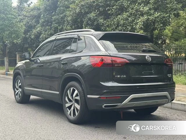 Volkswagen Tayron 2020 Темно-серый из Китая, фото 2