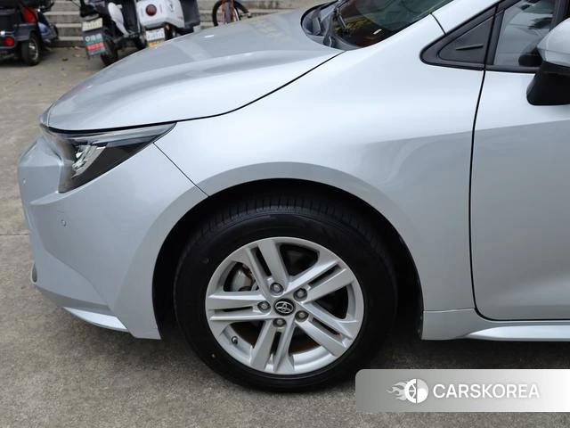 Toyota Levin 2021 Серебристо-серый из Китая, фото 2