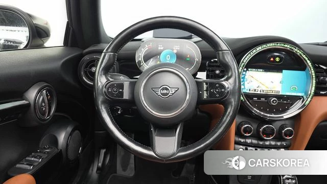 Mini Cooper S Convertible 2022 Жемчужный цвет из Кореи, фото 2