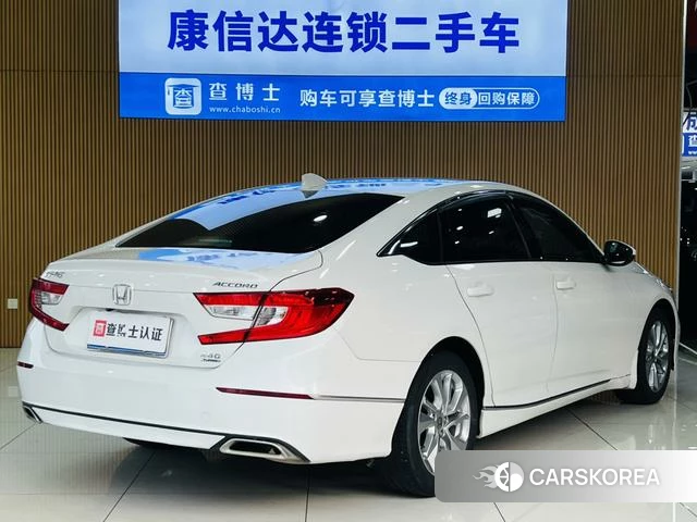 Honda Accord 2021 Белый из Китая, фото 2