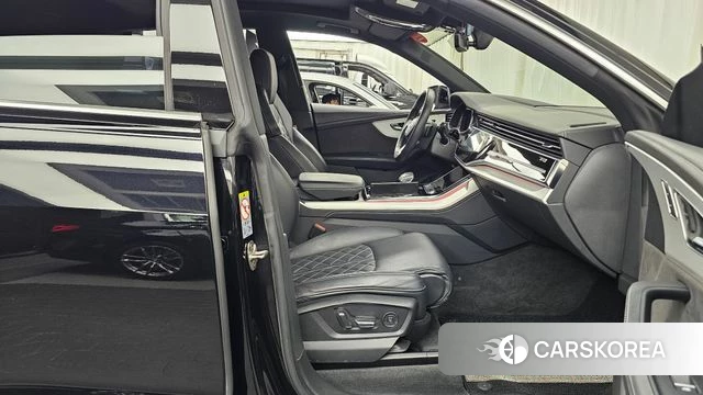Audi Q8 (4M) 2020 Черный из Кореи, фото 2