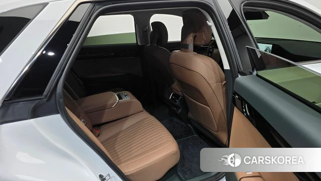 Hyundai Grandeur Hybrid (GN7) 2025 Белый из Кореи, фото 2