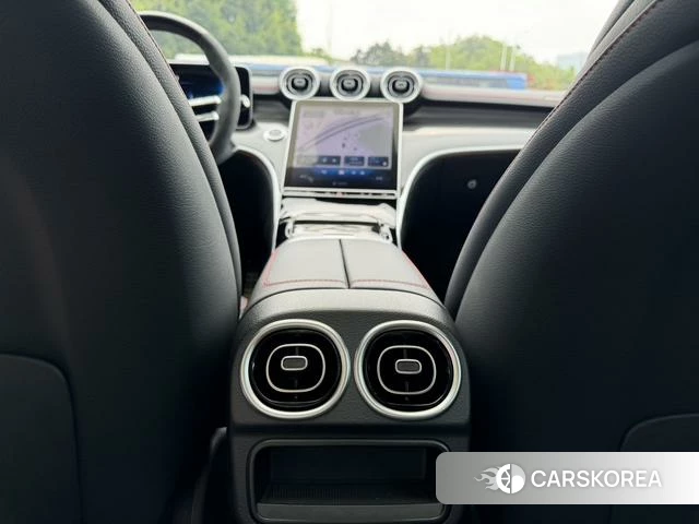 Mercedes-Benz AMG C-Class 2023 Белый из Китая, фото 2
