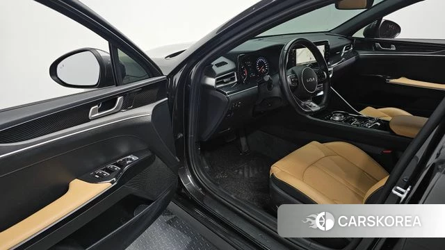 Kia K5 3rd generation 2021 Серый из Кореи, фото 2