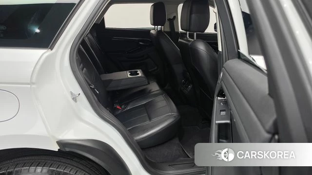 Land Rover Range Rover Evoque 2nd Generation 2021 Белый из Кореи, фото 2