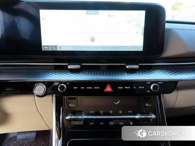 Kia Carnival 4th generation 2023 Черный из Кореи, фото 2