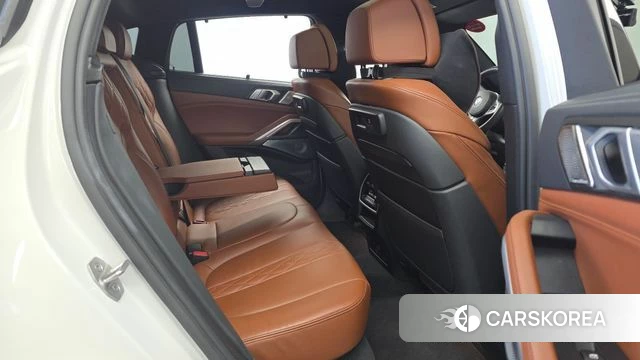 BMW X6 (G06) 2021 Белый из Кореи, фото 2