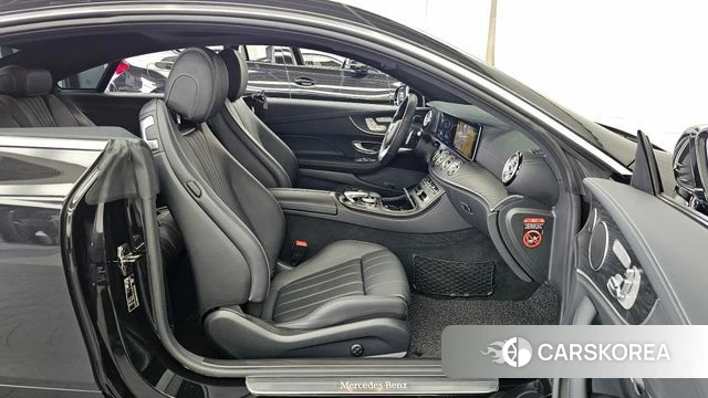 Mercedes-Benz E-Class W213 2020 Черный из Кореи, фото 2
