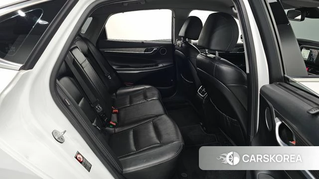 Hyundai Grandeur IG 2018 Белый из Кореи, фото 2