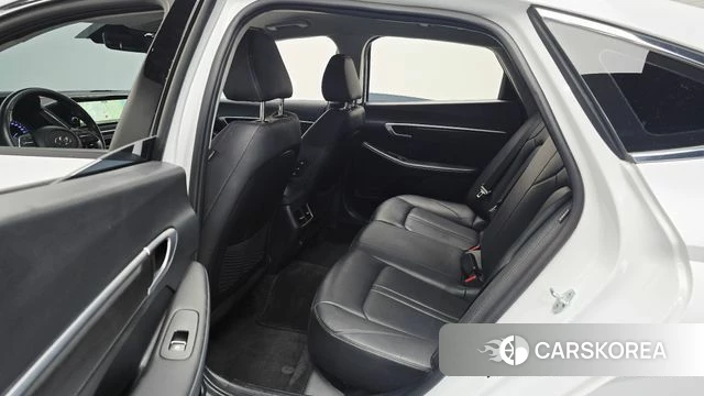 Hyundai Sonata (DN8) 2022 Белый из Кореи, фото 2
