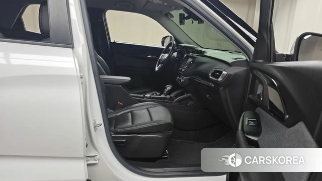 Chevrolet (GM Daewoo) Trailblazer 2022 Белый из Кореи, фото 2