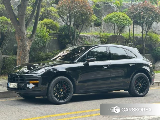 Porsche Macan 2021 Черный из Кореи, фото 2