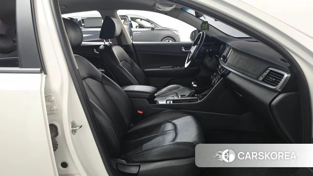 Kia The New K5 2nd generation 2019 Белый из Кореи, фото 2