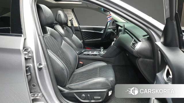 Genesis G70 2019 Серебряный из Кореи, фото 2