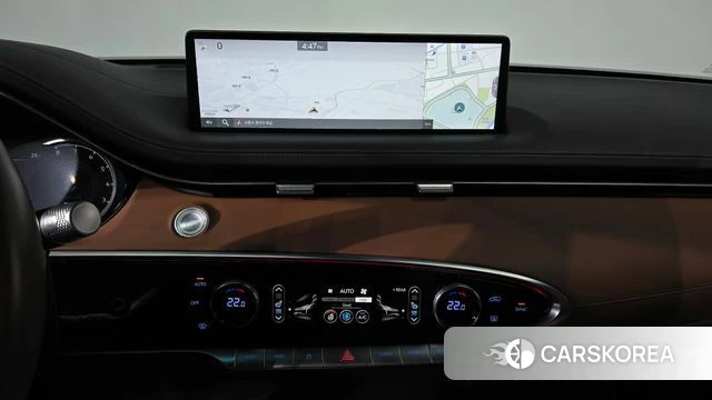 Genesis GV70 2023 Черный из Кореи, фото 2