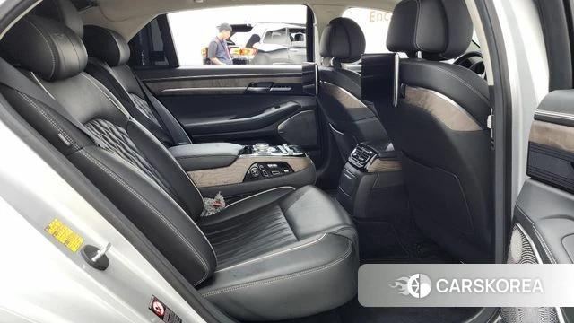 Genesis G90 2018 Серебряный из Кореи, фото 2