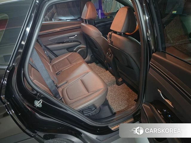 Hyundai Tucson (NX4) 2022 Черный из Кореи, фото 2