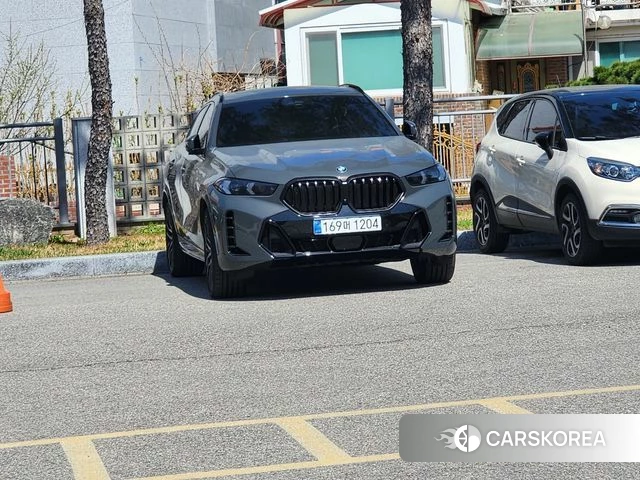 BMW X6 (G06) 2026 Серый из Кореи, фото 2