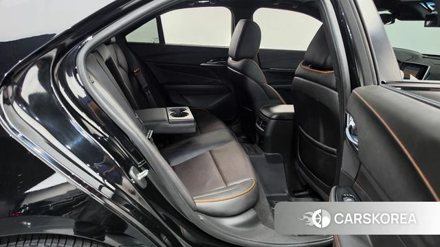 Cadillac CT4 2021 Черный из Кореи, фото 2