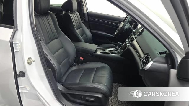 Honda Accord 10th Generation 2019 Белый из Кореи, фото 2