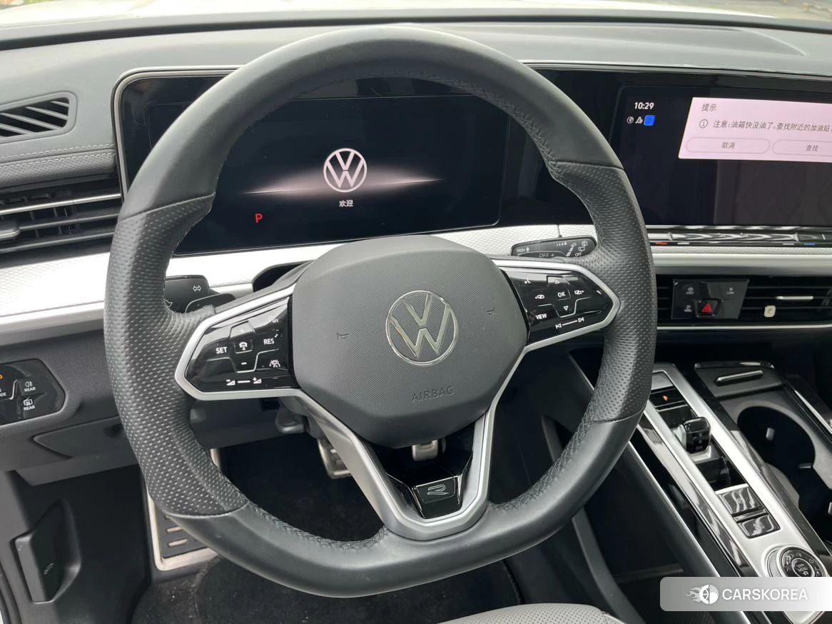 Volkswagen Tavendor 2022 Белый из Китая, фото 2