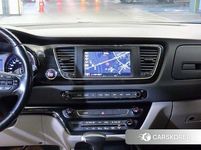 Kia The New Carnival 2019 Серый из Кореи, фото 2