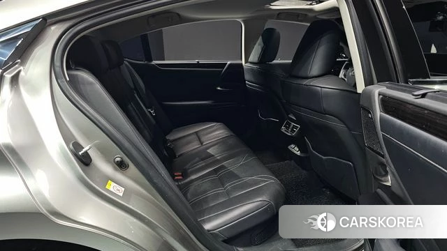 Lexus ES300h 7th generation 2019 Серебристо-серый из Кореи, фото 2