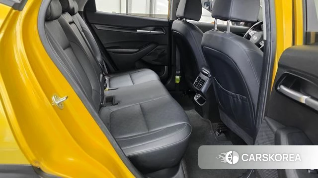 Kia Seltos 2019 Желтый из Кореи, фото 2