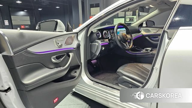 Mercedes-Benz CLS-Class C257 2018 Серебряный из Кореи, фото 2