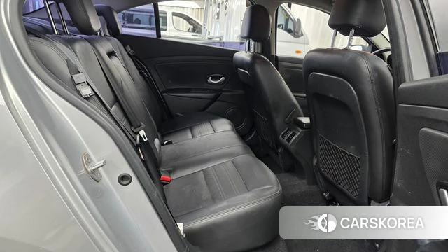 Renault Korea (Samsung) SM3 Neo 2019 Серебряный из Кореи, фото 2