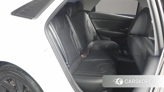 Hyundai Avante (CN7) 2023 Белый из Кореи, фото 2