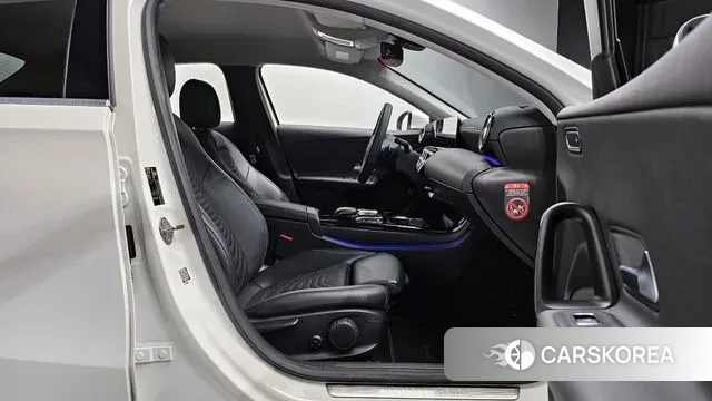 Mercedes-Benz A-Class W177 2020 Белый из Кореи, фото 2