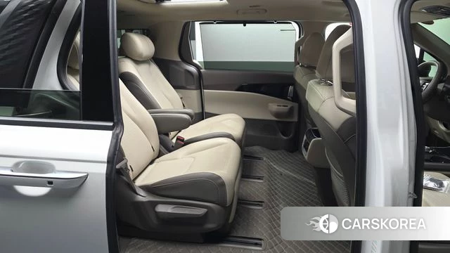 Kia The New Carnival 4th Generation 2025 Белый из Кореи, фото 2