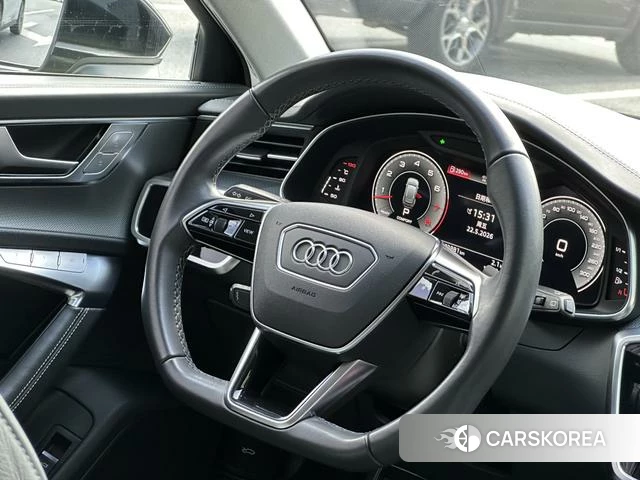 Audi A6 2021 Черный из Китая, фото 2