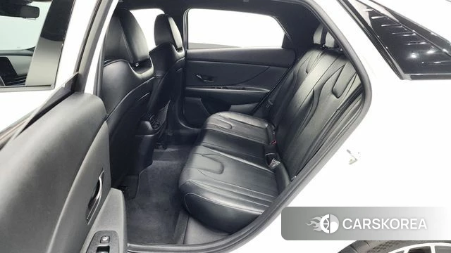 Hyundai Avante (CN7) 2022 Белый из Кореи, фото 2