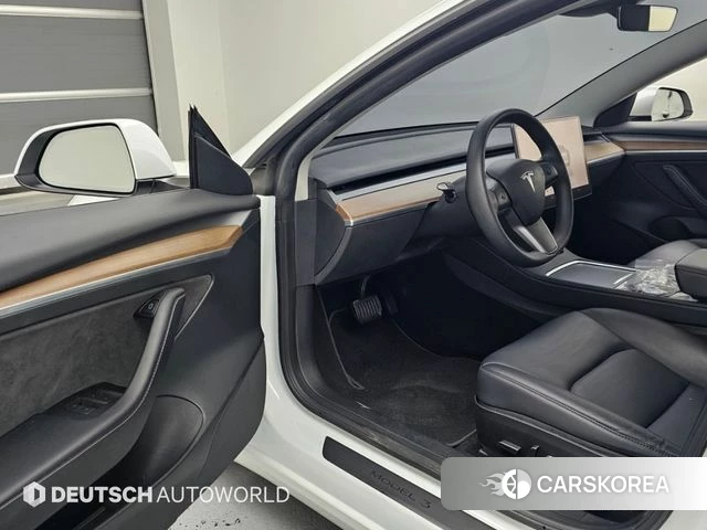 Tesla Model 3 2022 Белый из Кореи, фото 2