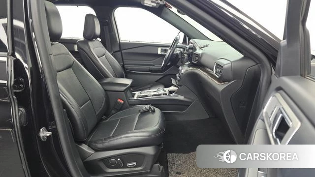 Ford Explorer 6th Generation 2019 Черный из Кореи, фото 2