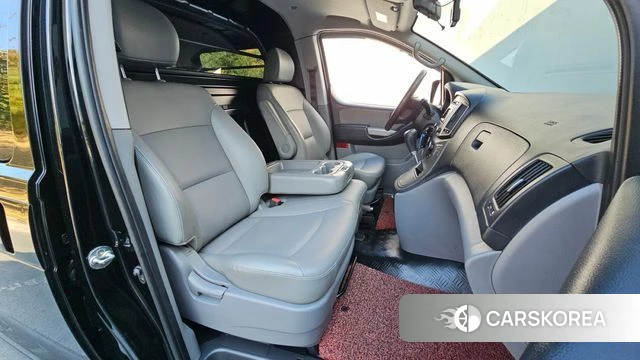 Hyundai The New Grand Starex 2019 Черный из Кореи, фото 2