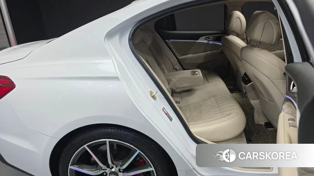 Genesis G70 2019 Белый из Кореи, фото 2