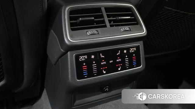 Audi A6 (C8) 2021 Белый из Кореи, фото 2
