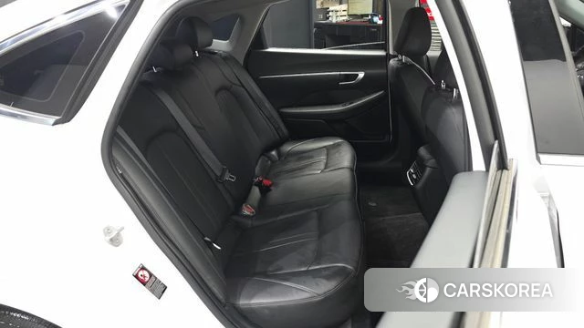 Hyundai Sonata (DN8) 2022 Белый из Кореи, фото 2