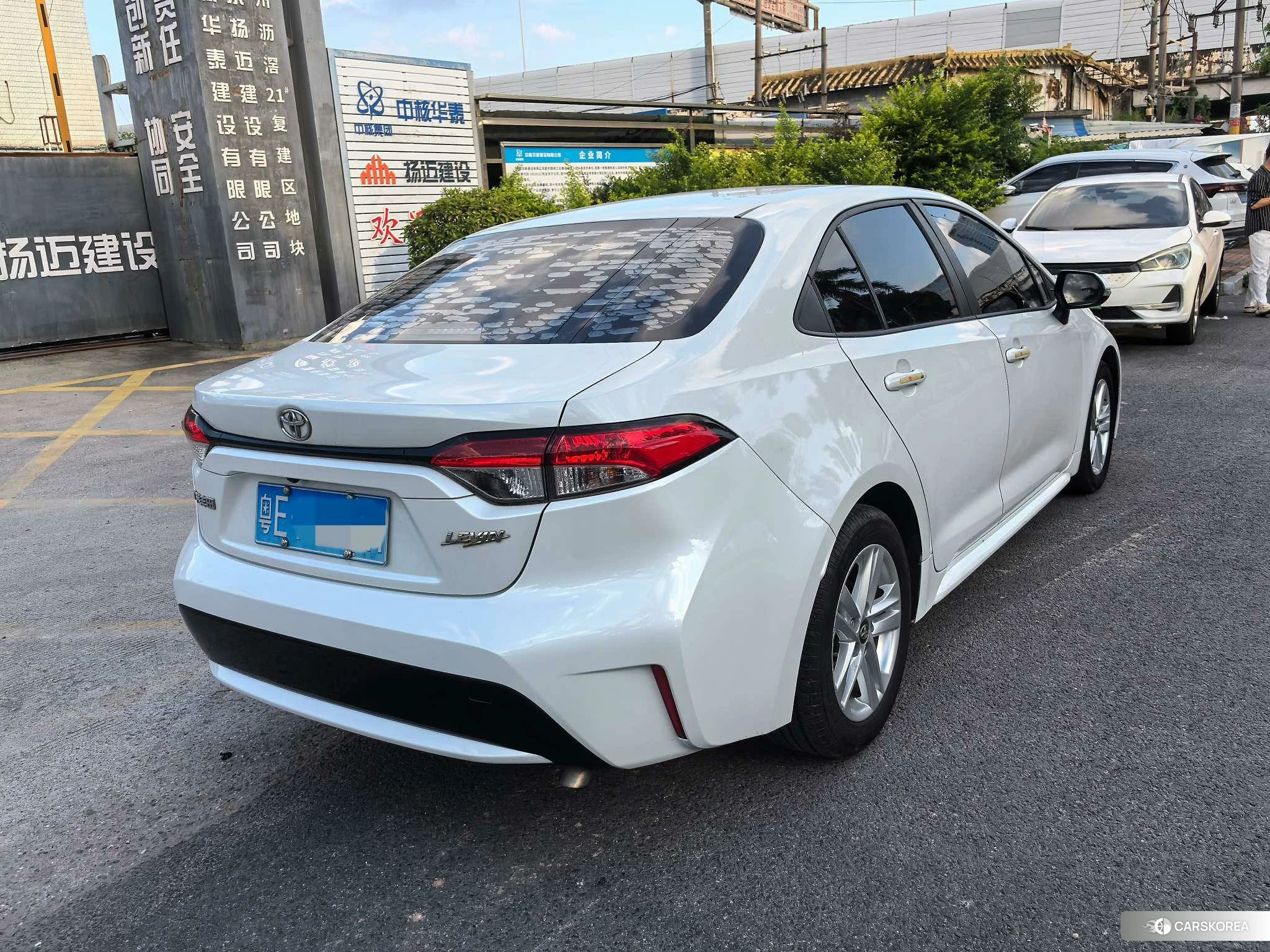 Toyota Levin 2021 Белый из Китая, фото 2