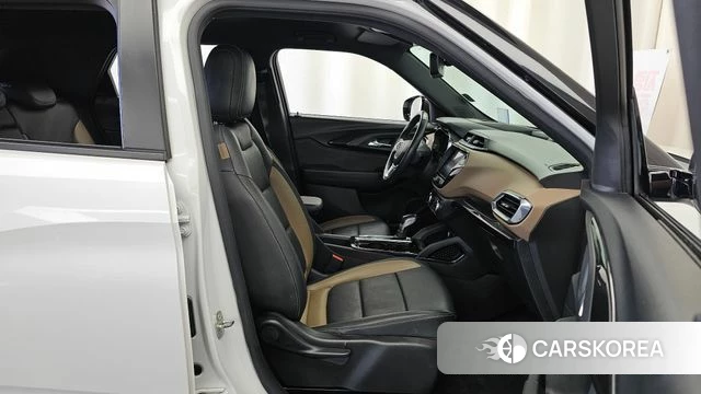 Chevrolet (GM Daewoo) Trailblazer 2021 Белый из Кореи, фото 2