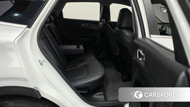 Kia Sportage 5th Generation 2021 Белый из Кореи, фото 2