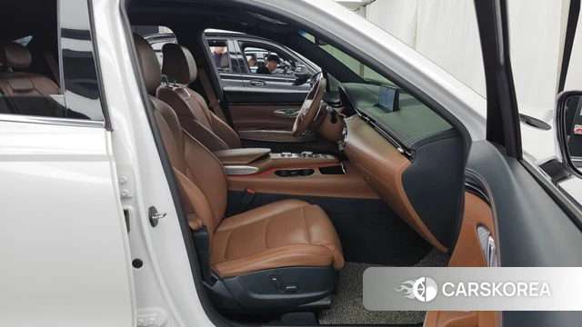 Genesis GV70 2021 Белый из Кореи, фото 2